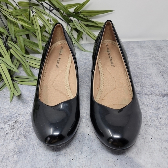 Christopher & Banks | Black Patent Round Toe Heels Size 9 - Picture 8 of 8